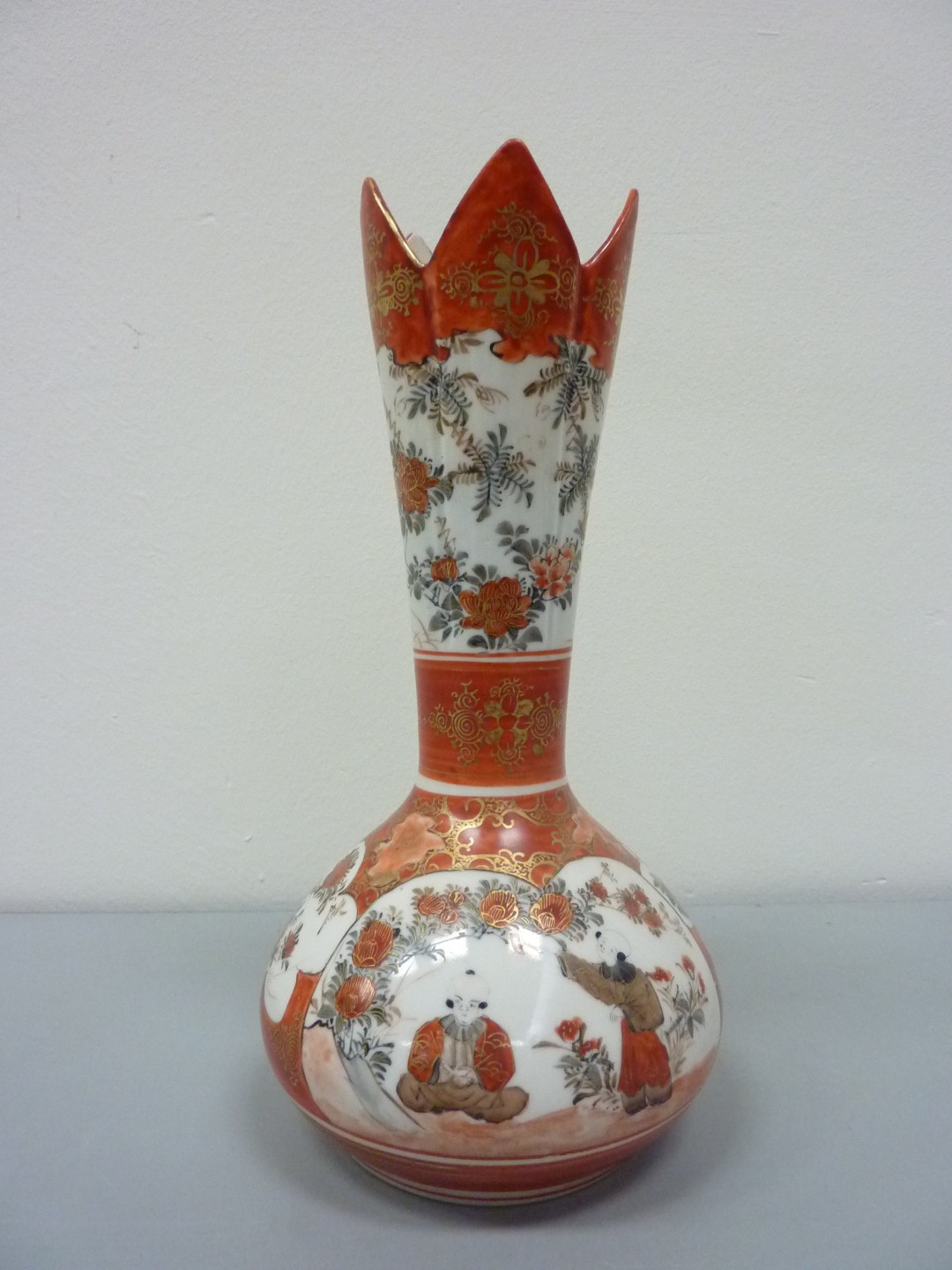 19th/20th century Japanese Satsuma vase H24cm
