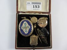 Victorian and later lockets, jet lace pin,