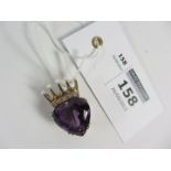 Gold coronet brooch set with facetted amethyst,