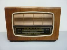 Vintage Regentone walnut cased radio