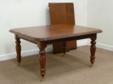 Victorian style mahogany telescopic extending dining table with two leaves, W125cm,