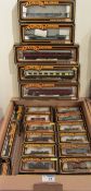 Mainline carriages and rolling stock boxed (36)