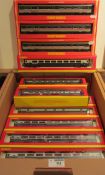 Hornby 00 gauge BR Intercity carriages boxed (13)