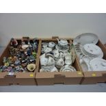 Royal Doulton 'Tumbling Leaves' dinnerware and decorative ceramics in three boxes