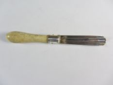 Georgian ivory handled apple corer maker's mark I H 15cm