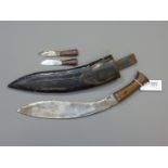 Early 20th century Burmese Kukri knife,