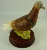 Beswick matt pigeon, impressed marks 1383,