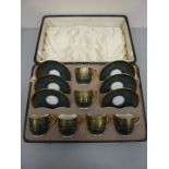 Royal Worcester coffee service (date code 1901) - six place settings - in presentation case