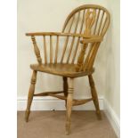 19th century elm and ash double bow Windsor armchair with maple wood splat back