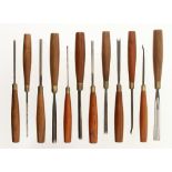 12 carving tools by ADDIS with hardwood handles G++