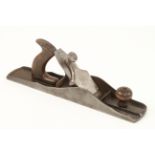 A rare 14 3/4" TOWER & LYONS Chaplin's Patent jack plane with corrugated sole and vulcanised rubber