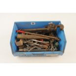 A quantity of spanners