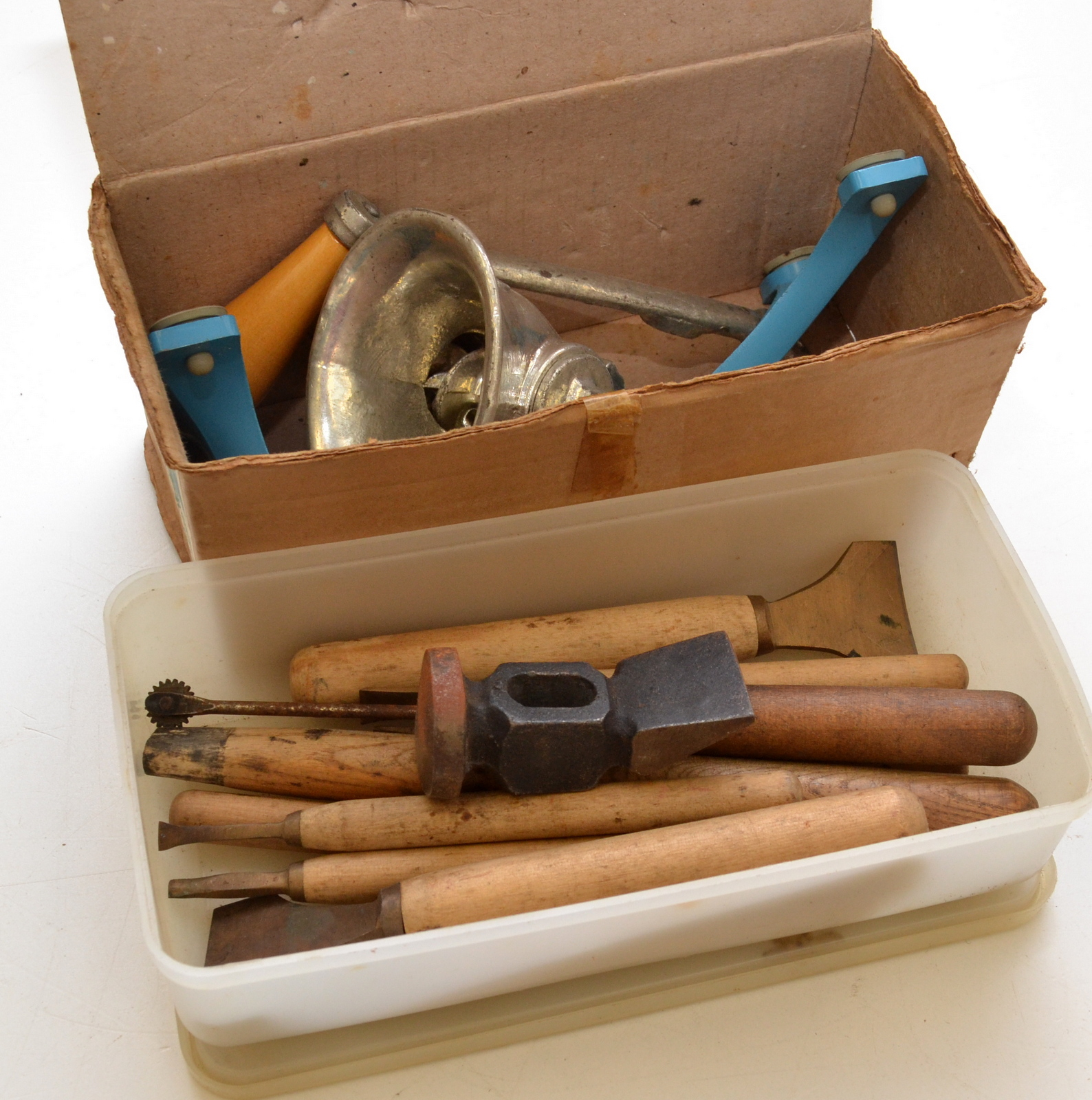 A box of copper chisels, a 1950s Spong mincer No.301, in its original box, etc.