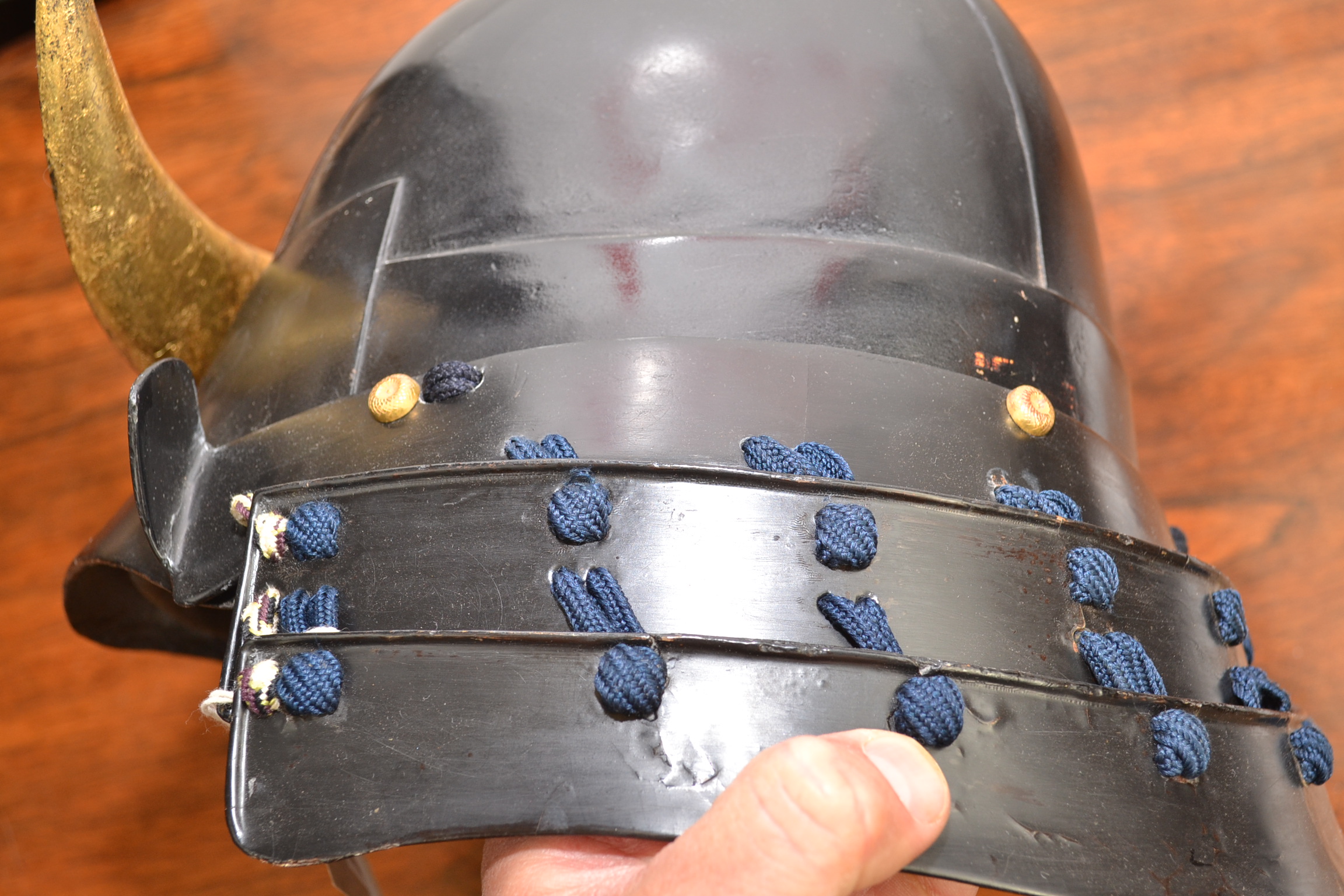 A Japanese 18th-19th century Zunari helmet. - Image 5 of 6