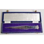 A silver commemorative dagger for the 25th Jubilee of Queen Elizabeth II, London, 1952, 1.