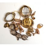 Gilt jewellery, a small amount of gold etc.