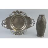 An Orivit Art Nouveau pewter dish, of shaped oval form with two pierced handles and pierced rim with