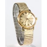 A gentleman's gold plated Rotary automatic calendar wristwatch on a gilt metal bracelet, boxed