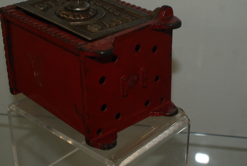 Rare American 19th century Money box in the form of a safe, original paint work, full working order, - Image 7 of 7