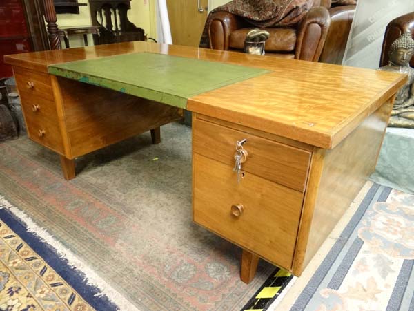 Vintage Retro : Waring and Gillows Table Pedestal Code no. FTA 192 of walnut and satin walnut 6' x - Image 26 of 29