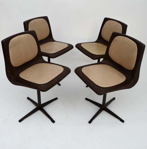 Vintage Retro : a set of 4 British Steelux London 11-16 GLC size D designed pedestal chairs with - Image 3 of 5