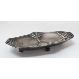 Art Nouveau : a Spanish silver plated embossed ovoid dish stamped ' Menseses Mtlplateado '