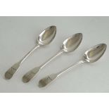 A set of 3 Geo III silver fiddle pattern teaspoons hallmarked London 1814 maker Sarah & John William