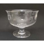 Wildfowl :  Dartington lead crystal pedestal Dessert bowl hand engraved with geese in flight and