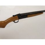 Shotgun : A BSA , Birmingham Snipe 12 bore single barrel ejector shotgun , 15 1/2" pistol grip beech