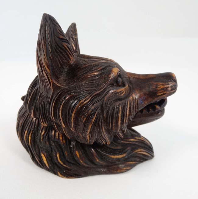 Contemporary Black Forest ; An inkwell in the form of a hinged lidded fox head 3 1/4" high - Image 4 of 6