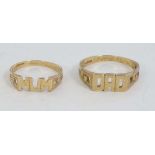 2 9ct gold rings one ' Mum' the other 'Dad' (6g) CONDITION: Please Note -  we do not make