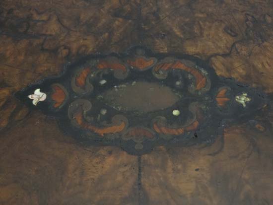A Victorian inlaid walnut music box case with strung and cross banded decoration 19 1/2 wide. - Image 3 of 5