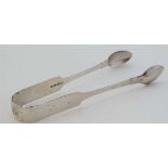 WM IV Silver fiddle pattern sugar tongs. Hallmarked Exeter 1833 maker WP 5 1/2" long (32g)