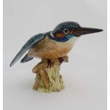 A Beswick model of a kingfisher in gloss. Model number 2371. 4 3/4'' high. CONDITION: Please Note -