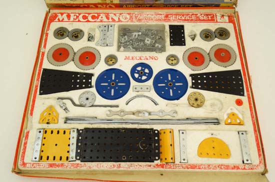A Meccano Number 4 Airport Service Set. In Original box. To include c1960s Meccano Instruction - Image 4 of 4