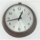 Railway Clock : a ' B.R. (M) 24335 ' ( Brass Plaque ) wall clock ( Timepiece) with an 8 day