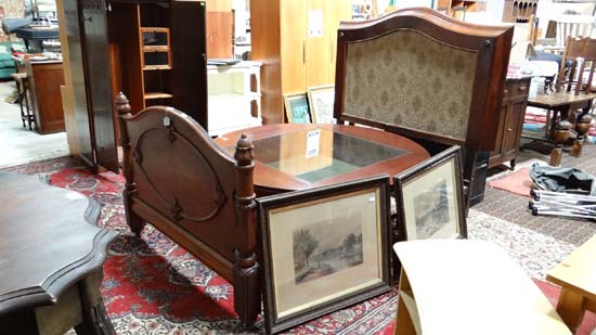 A 19thC mahogany 55" wide bed  CONDITION: Please Note -  we do not make reference to the condition - Image 5 of 6