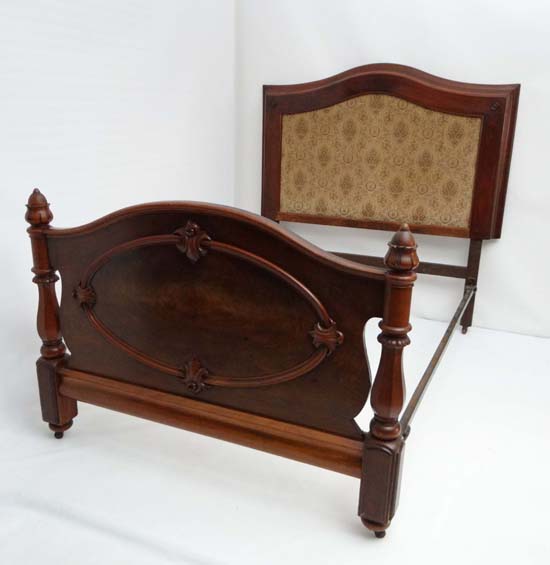 A 19thC mahogany 55" wide bed  CONDITION: Please Note -  we do not make reference to the condition - Image 3 of 6