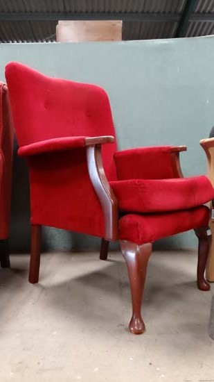 Red armchair CONDITION: Please Note -  we do not make reference to the condition of lots within - Image 2 of 2