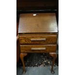 Oak bureau CONDITION: Please Note -  we do not make reference to the condition of lots within