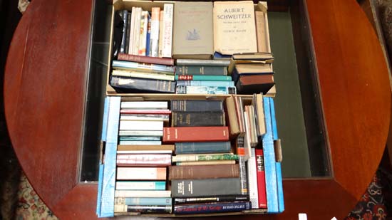 Quantity of assorted books  CONDITION: Please Note -  we do not make reference to the condition of - Image 2 of 2