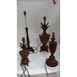 4 assorted lamps CONDITION: Please Note -  we do not make reference to the condition of lots