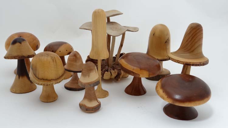 12 assorted toadstool groups made from turned wood. Some signed, to include toadstools made from - Image 7 of 7