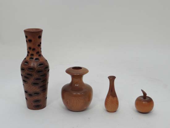 wooden vases /pots (4) CONDITION: Please Note -  we do not make reference to the condition of lots - Image 5 of 6