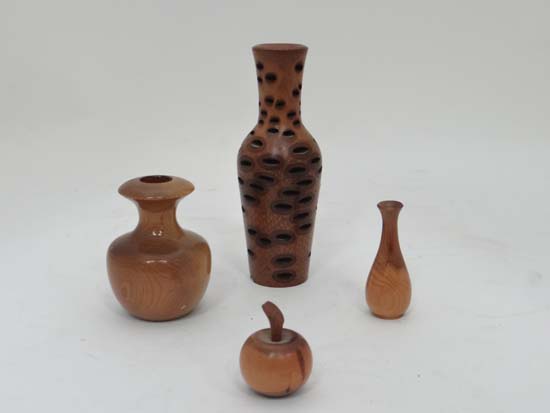 wooden vases /pots (4) CONDITION: Please Note -  we do not make reference to the condition of lots - Image 2 of 6