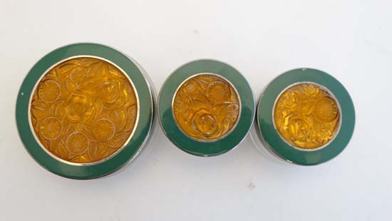 An Art Deco dressing table set of moulded amber glass , chromium and  green finish and comprising - Image 12 of 40