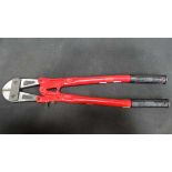 18" bolt cutters CONDITION: Please Note -  we do not make reference to the condition of lots