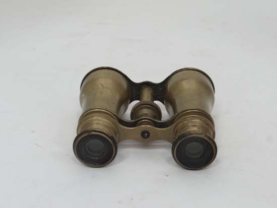 Binoculars  CONDITION: Please Note -  we do not make reference to the condition of lots within - Image 4 of 6