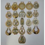 Horse Brasses : 21 assorted early - mid 20thC horse brasses  CONDITION: Please Note -  we do not