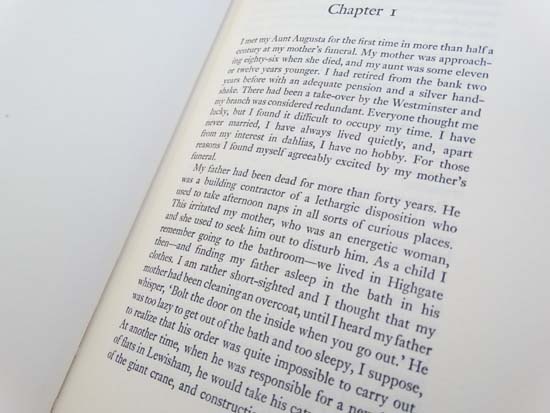 Books : Iris Murdoch '' The Red and the Green '' published by Chatto and Windus 1965, together - Image 3 of 14
